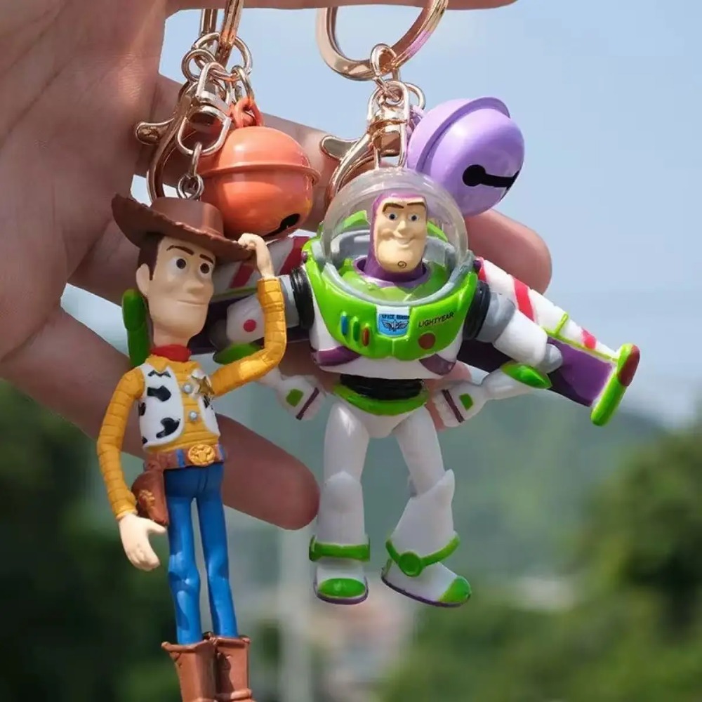 かわいい漫画人形キーホルダーファッションバックパックペンダン - Car Accessories Unique のレビューと価格